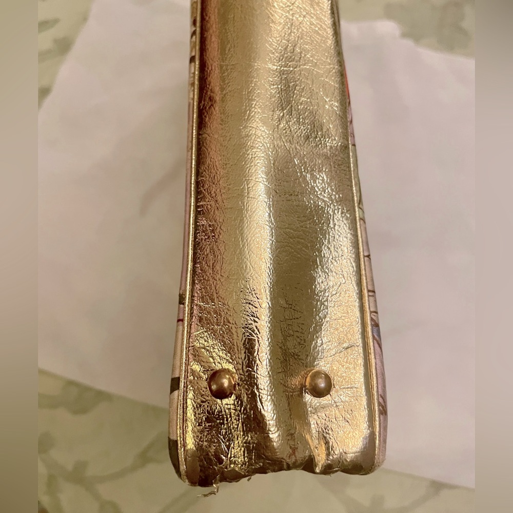 Rosart Vintage Oriental Scene Fabric Rectangle Handbag with Gold Leather Accents - Picture 9 of 16